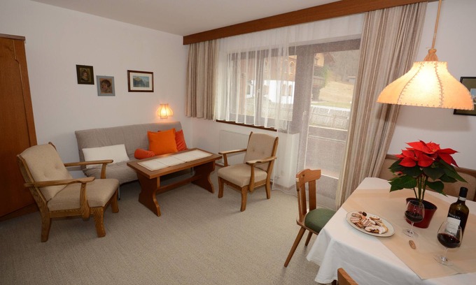 Mosern Apartamento | Apartamento-Balcón-Baño Privado-mit Süd-Balkon