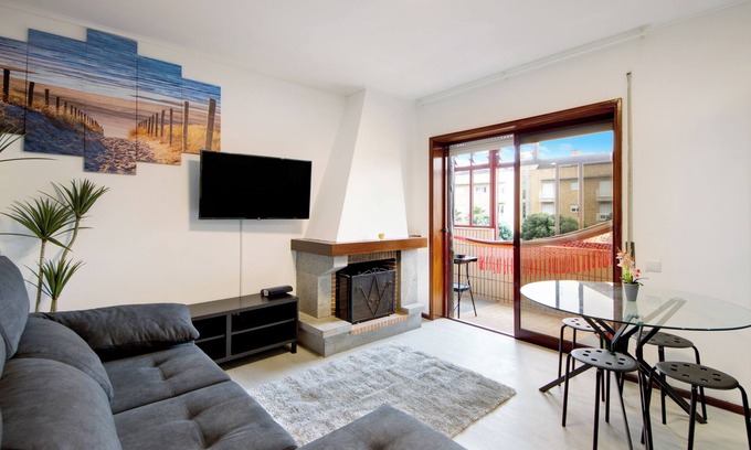 Mozelos Apartamento | Apartamento "Barrinha Beach" con vistas al mar, terraza compartida y Wi-Fi