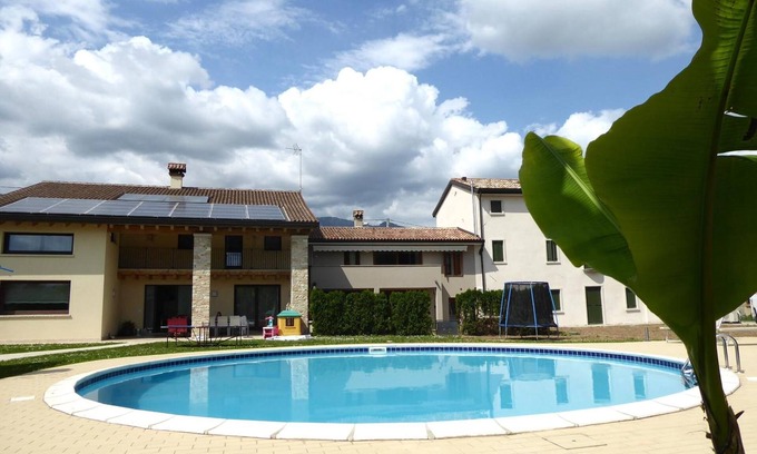 Castelcucco Apartamento | Apartment 'Bella Vita' with Private Pool, Wi-Fi and Air Conditioning