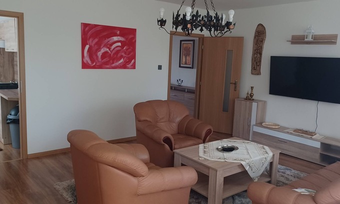 Zapad Apartamento | Apartment Bernolak - cozy apartment for your family or business needs.