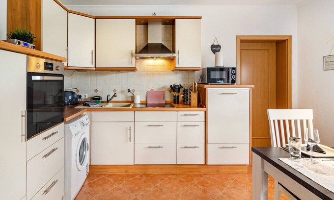 Wiesmoor Apartamento | Apartment 'Blüteno1' with Private Terrace, Private Garden and Wi-Fi
