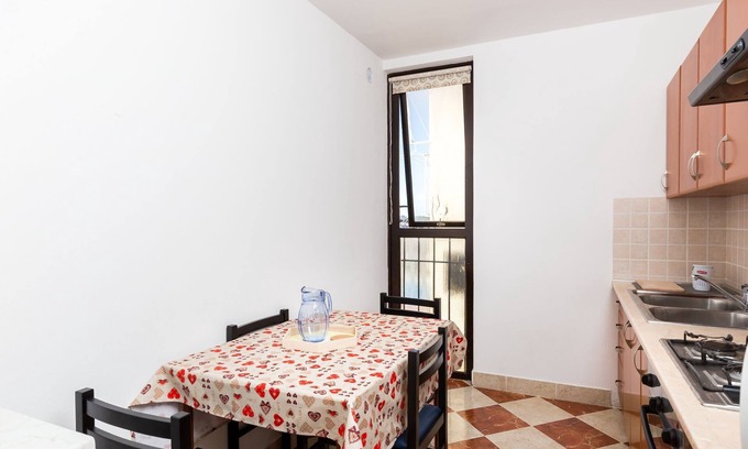 Gruz Apartamento | Apartment Brajković - One Bedroom Apartment with Loggia and Sea View