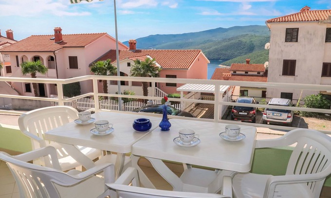 Rabac Apartamento | Apartamento Branka by Interhome