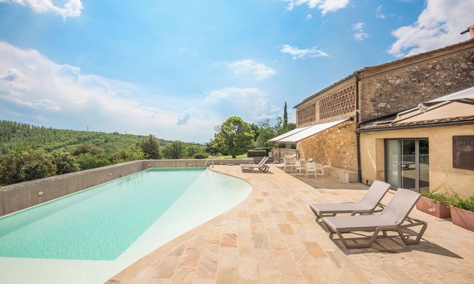 La Cetina Apartamento | Apartamento 'Brotes Appartamento Mandorlo' con piscina compartida, Wi-Fi y aire acondicionado