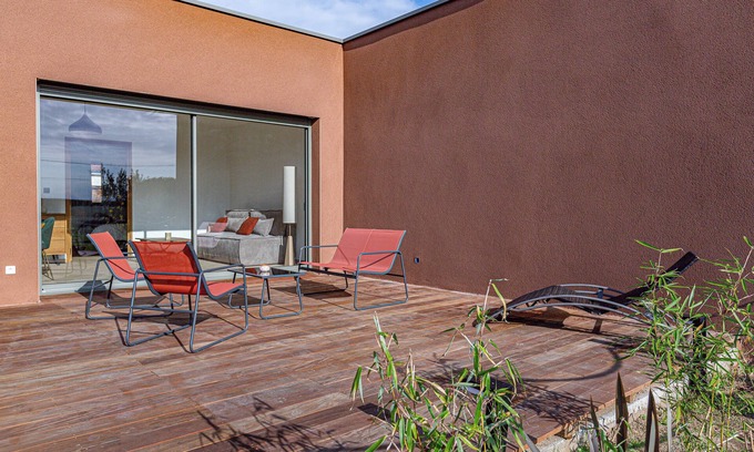 Vernosc-les-Annonay Apartamento | Apartamento 'Casa Zen' con terraza privada, jardín privado y Wi-Fi