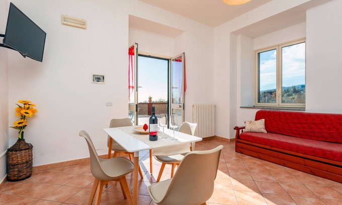 Piedimonte Etneo Apartamento | Apartamento 'Camia Etna House - Standard' con vistas al mar, Wi-Fi y aire acondicionado