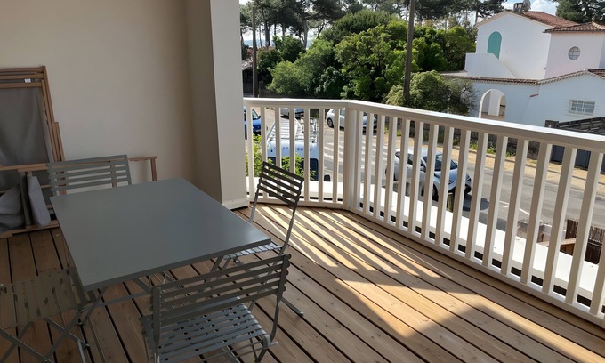 Cap-Ferret Apartamento | Apartment 'Cap Ferret Centre Réf 128' with Balcony and Wi-Fi