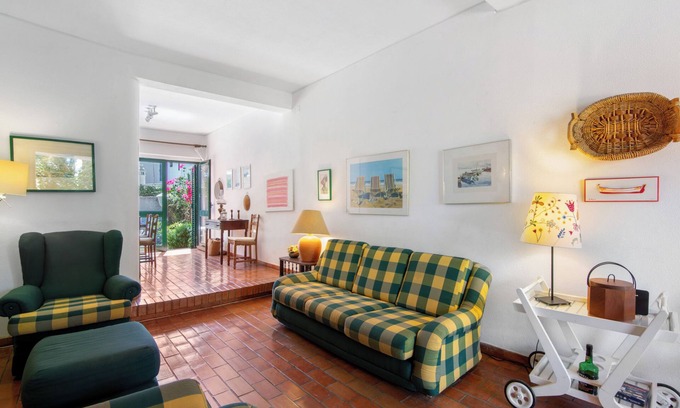 Vila Real Santo Antonio Apartamento | Apartamento 'Casa Azamor' con Terraza Privada, Jardín Privado y Wi-Fi