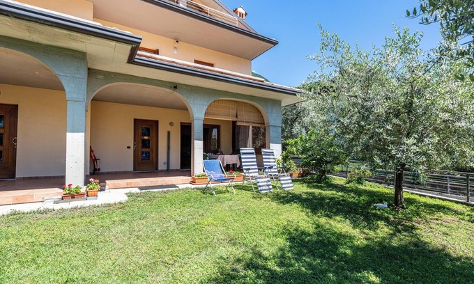Marone Apartamento | Apartamento 'Casa Caterina' con vistas al lago, jardín y Wi-Fi