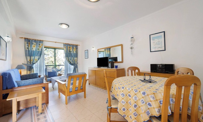 Meia Praia Apartamento | Apartamento 'Casa Daniel T1' con balcón y Wi-Fi