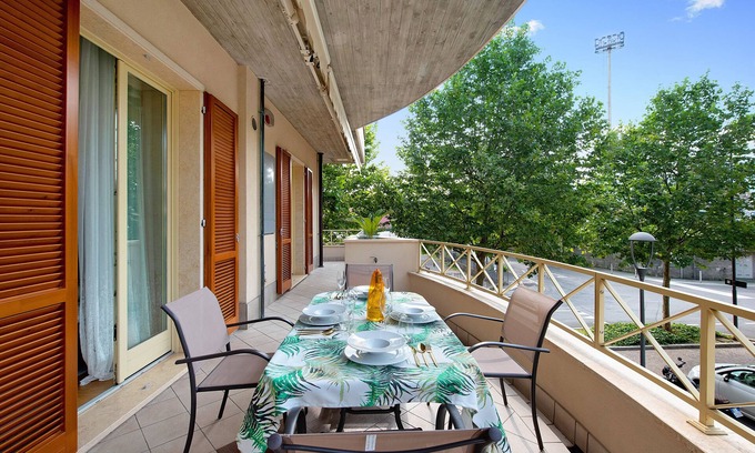 Sarnico Apartamento | Apartment 'Casa Dea Luxury' with Private Terrace, Wi-Fi and Air Conditioning