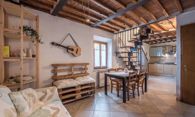 Chiusdino Apartamento | Apartamento "Casa di Franca a San Galgano" en el centro histórico