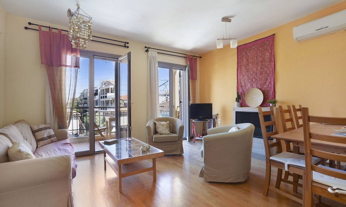 Lefkada Town Apartamento | Apartamento 'Casa Di Sole' con balcón, Wi-Fi y aire acondicionado