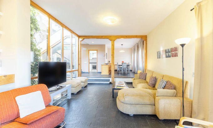 La Matilla Apartamento | Apartamento 'Casa Rural Cantueso 1' con vistas a la montaña, terraza privada y Wi-Fi