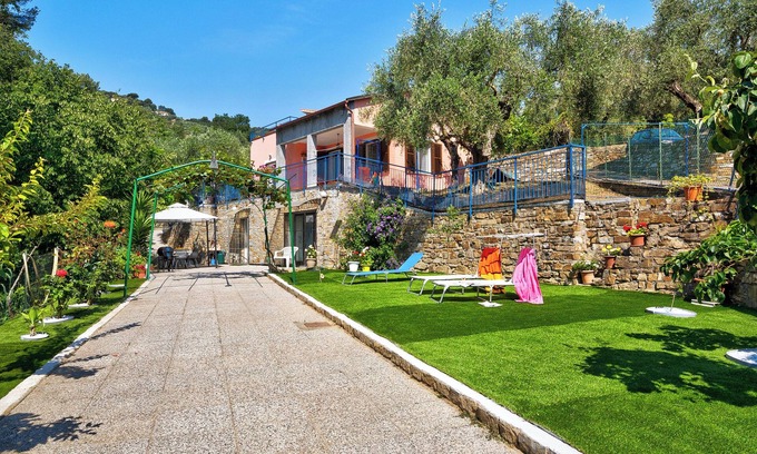 Diano Marina Villa | Apartamento "Casa Taggiasca" con jardín y Wi-Fi