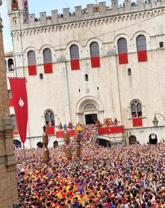 Gubbio Apartamento | Apartment Centro Storico Il cielo in una stanza