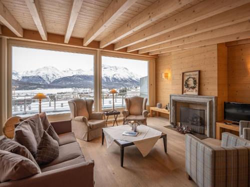 Samedan Apartamento | Apartment Chesa Crusch 7 by Interhome
