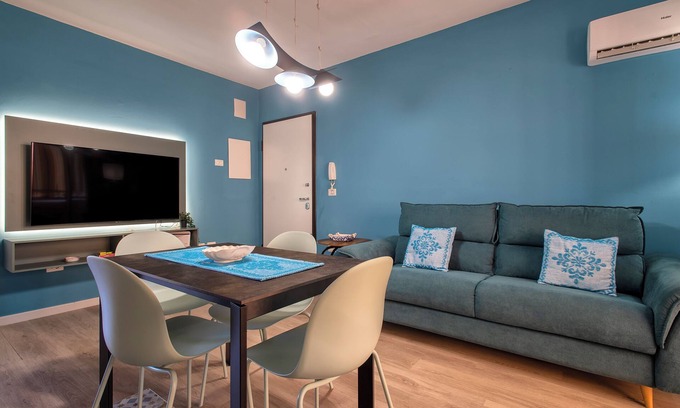 La Pietraia Apartamento | Apartamento 'Clhome Eleganza E Comfort Al Mare' con balcón y aire acondicionado