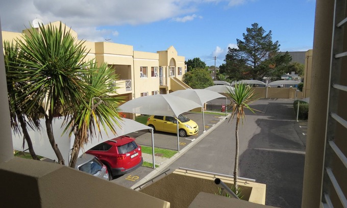Goodwood Apartamento | Apartment close to airport, town and Waterfront