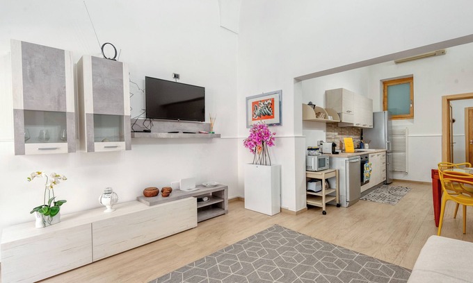 Brindisi Histotic Center Apartamento | Apartamento 'Conte Cavour' con terraza privada, Wi-Fi y aire acondicionado