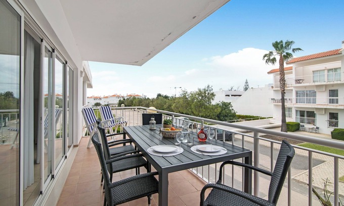 Conceicao e Cabanas de Tavira Apartamento | Apartamento 'Costa Cabanas 68' con piscina compartida, Wi-Fi y aire acondicionado