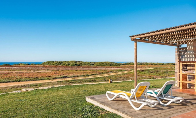 Cavaleiro Casa | Apartamento 'Courela da Serva' con vistas al mar, piscina compartida y acceso Wi-Fi