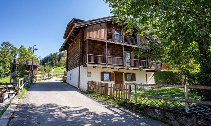 Transacqua Apartamento | Apartamento 'Cuore delle Dolomiti' con terraza privada y balcón