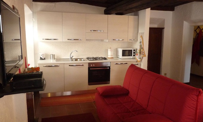 Orta San Giulio Apartamento | apartamento Cusius en Orta San Giulio en el Lago de Orta con estacionamiento, vista al lago