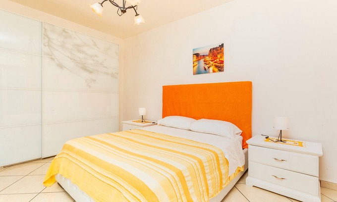 Gaggi Apartamento | Apartamento 'Da Lorenzo Alcantara' con vistas a la montaña y Wi-Fi