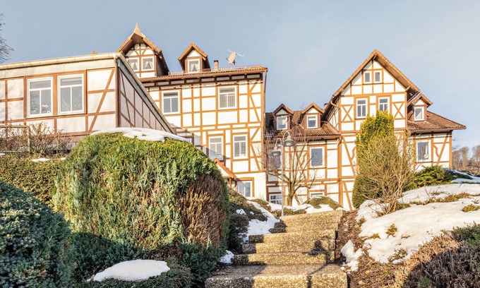 Bad Sachsa Apartamento | Apartamento 'Das Spatzennest' con vistas a la montaña, terraza compartida y Wi-Fi