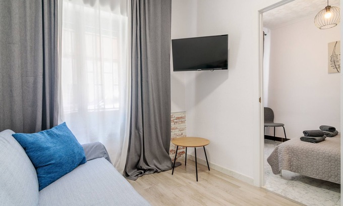 Alicante Apartamento | Apartamento 'De Los Rios' con Wi-Fi y aire acondicionado