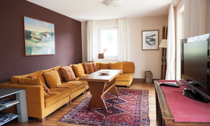 Vorderlanersbach Apartamento | Apartment Eggerfeld with winter garden, ski-in ski-out