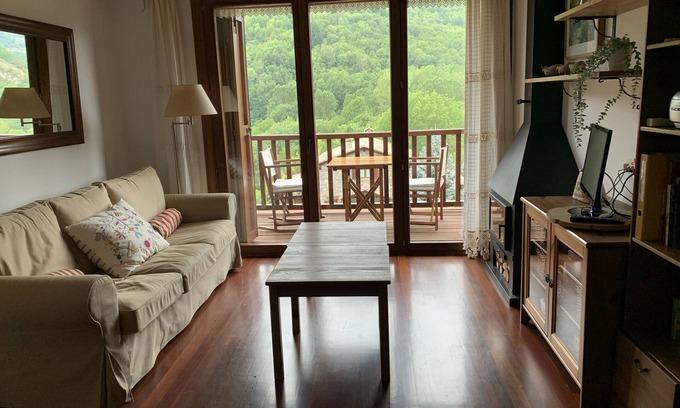 Llanars Apartamento | Apartamento "El Mirador de Llanars" con acceso a las pistas de esquí y vistas a la montaña