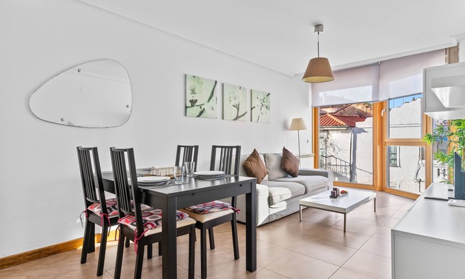 Santona Apartamento | "Apartamento en Santoña" cerca de la playa con Wi-Fi