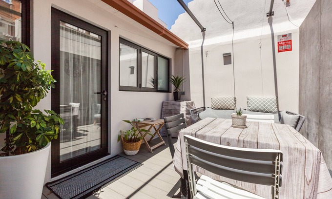 Vilanova I la Geltru Apartamento | Apartamento "Dulce y Acogedor" con terraza privada y Wi-Fi