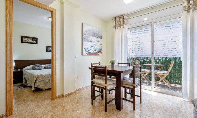 Les Cases d'Alcanar Apartamento | Apartamento 'Faro De Mar' con Wi-Fi y aire acondicionado