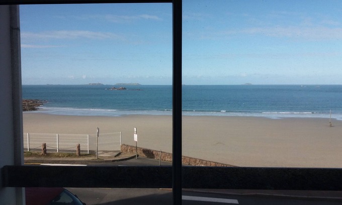 Perros-Guirec Apartamento | PIES DE APARTAMENTO EN EL MAR DE AGUA 15 METROS WIFI VISTA PANORÁMICA