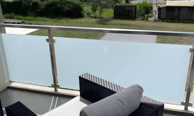 Schonebeck Apartamento | Apartment 'Ferienwohnung 10' with Shared Terrace, Balcony and Wi-Fi