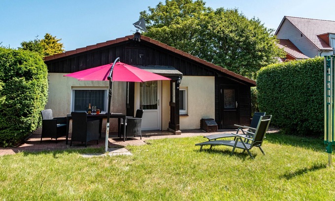 Wangerooge Apartamento | Apartamento 'Ferienhaus Strandfloh' con terraza privada, jardín privado y Wi-Fi