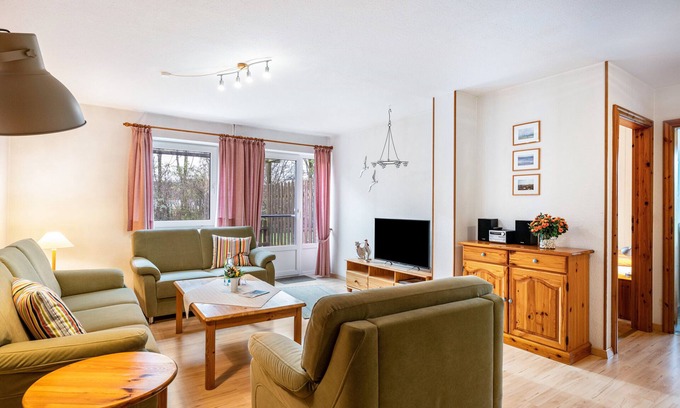 Pellworm Apartamento | Apartamento 'Ferienhof Paulsen - Seeschwalbe' con terraza privada y Wi-Fi