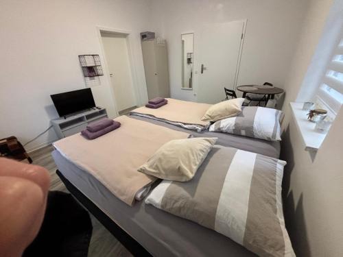 Nordstadt Apartamento | Apartment, Ferienwohnung- Bad-Küche- Parkplatz