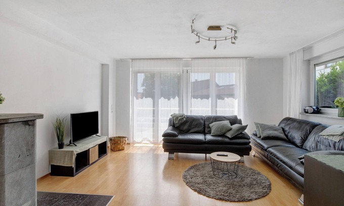 Zwiefalten Apartamento | Apartamento 'Ferienwohnung' con Wi-Fi