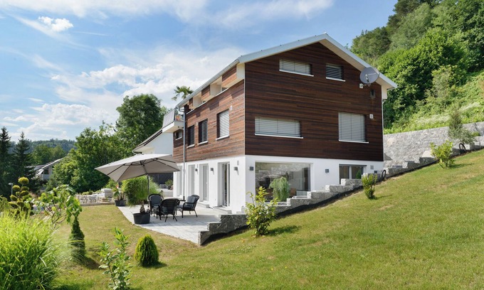 Stockach Apartamento | Apartamento 'Ferienwohnung Paul' con vistas a la montaña, terraza compartida y Wi-Fi