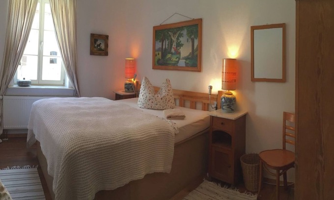 Paretz Apartamento | Apartamento 'Ferienwohnung 2 Mit Balkon' con terraza compartida, jardín compartido y Wi-Fi