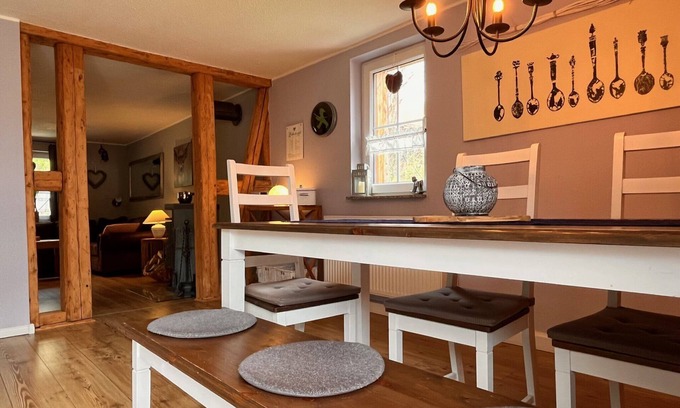 Tanne Apartamento | Apartamento 'Ferienwohnung Hexenstube 2' con balcón y Wi-Fi