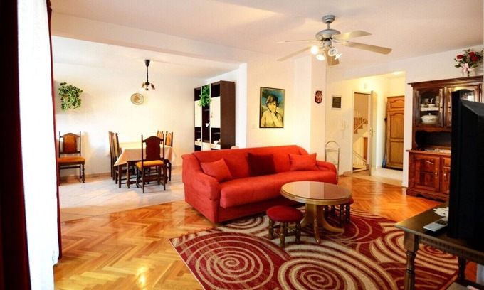 Spadici Apartamento | Apartment Filipin