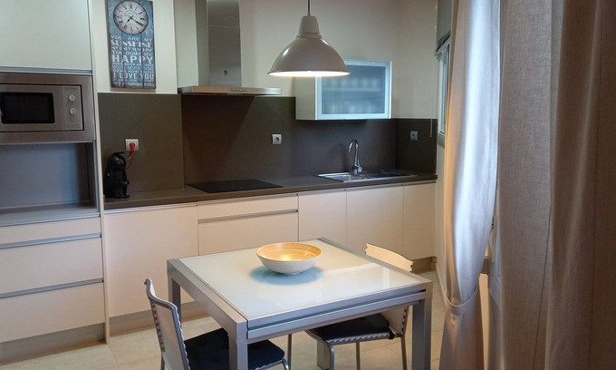 Carretera de Santpedor Apartamento | Apartamento céntrico y acogedor Barrio Les Bases Manresa