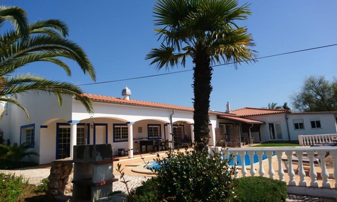 Funchal Apartamento | Apartamento para 4 personas en una parcela grande con piscina privada.