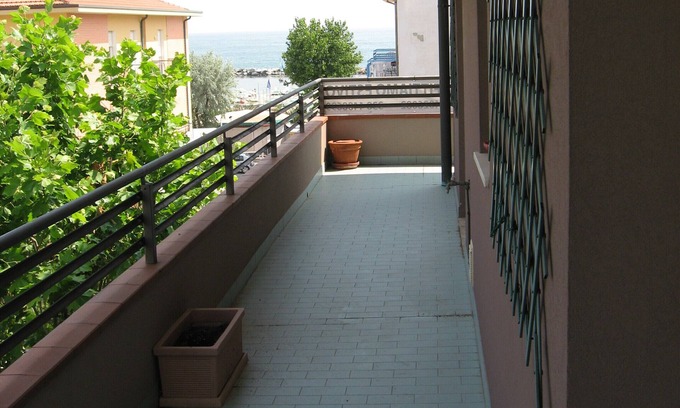 Torre Pedrera Apartamento | APARTAMENTO EN ATICO EN EL MAR
