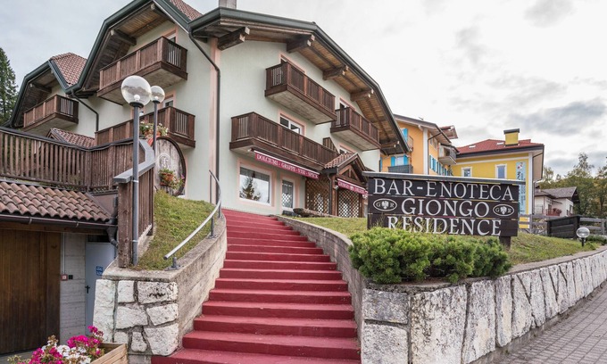 Gionghi-Cappella Apartamento | Apartamento 'Giongo Residence Aparthotel 204' con vistas a la montaña, terraza compartida y Wi-Fi